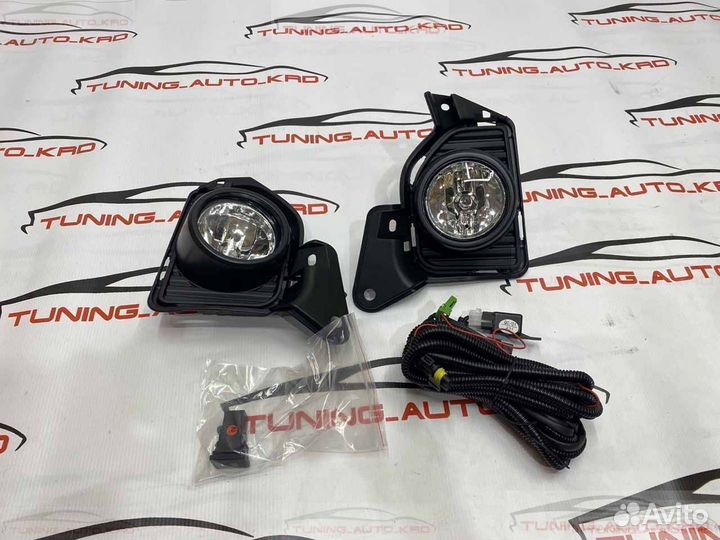 Установочный комплект туманок Toyota Hiace 200 G57