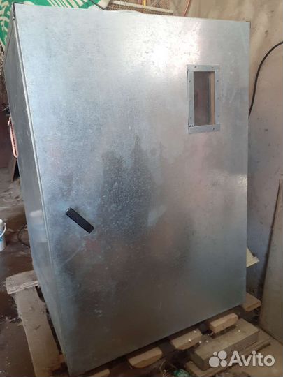 Инкубатор автоматический