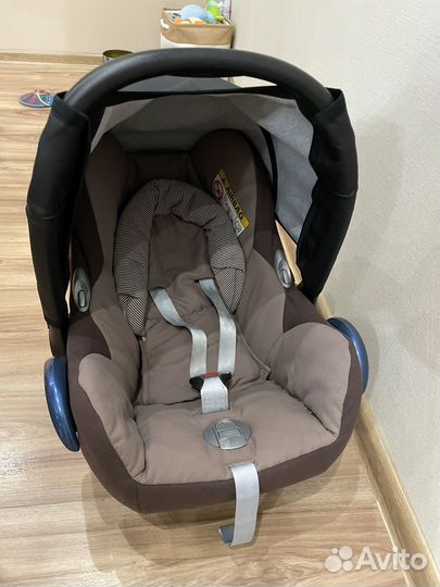 Автолюлька maxi cosi без базы 0+