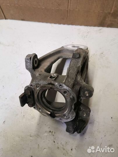 Кулак поворотный задний R L bmw e70 f15 e71 f16