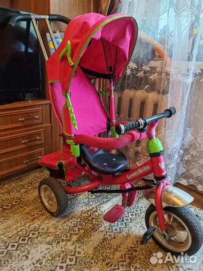 Трехколесный велосипед lexus trike + самокат