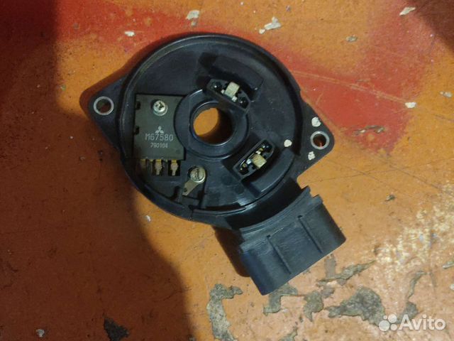 Коммутатор (воспломенитель) mitsubishi j882