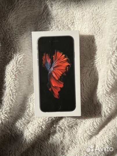 Коробка от iPhone 6s на 32 гб