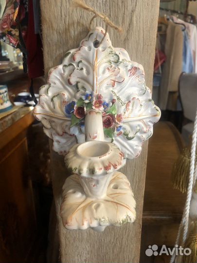 Фарфоровый подсвечник