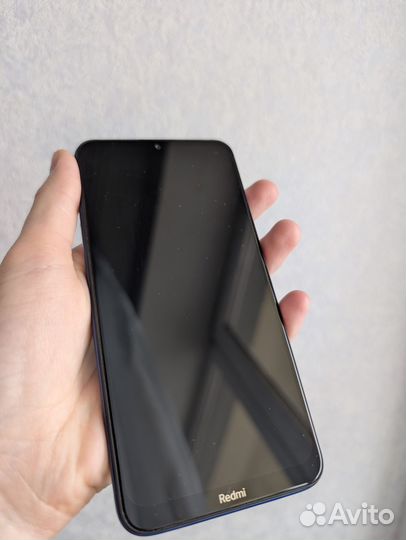 Xiaomi Redmi 8, 3/32 ГБ