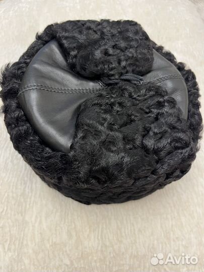 Каракулевая мужская шапка