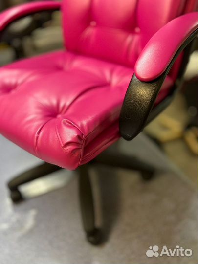 Компьютерное кресло