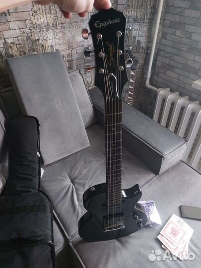 Электрогитара epiphone les paul