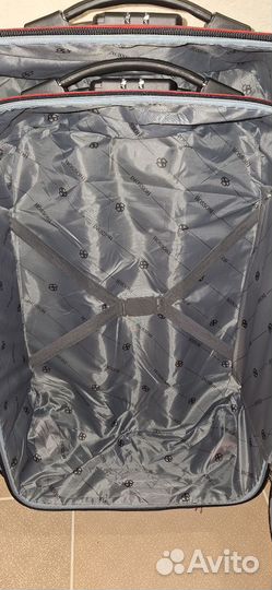 Чемодан на колесах