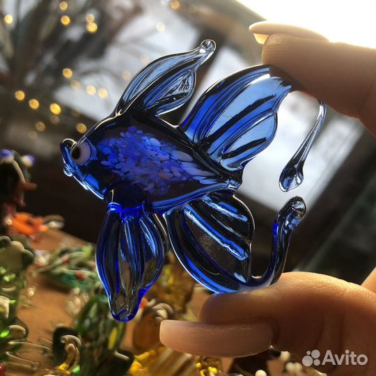 Стеклянная рыба из стекла