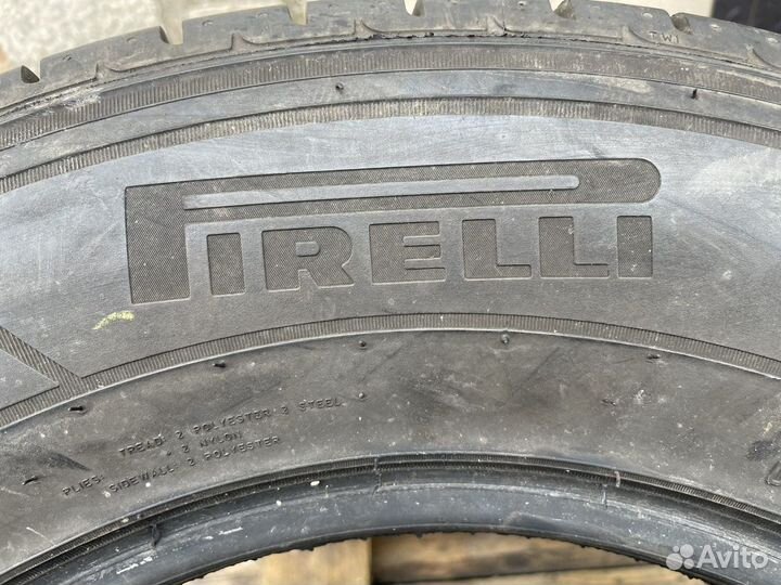 Pirelli Carrier 235/65 R16C