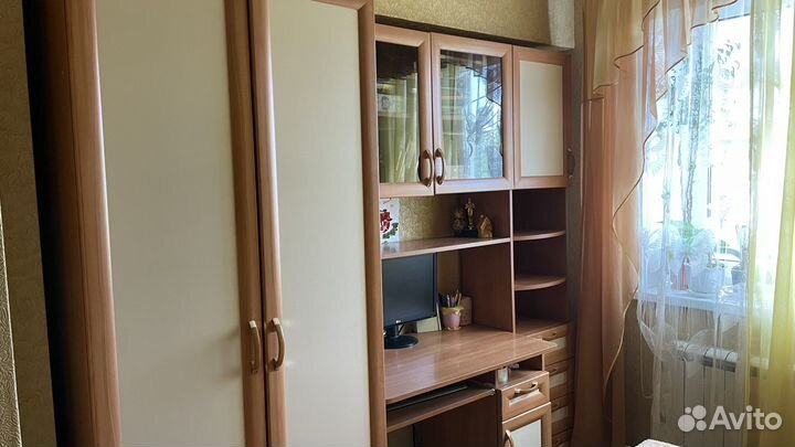 Детская стенка со столом