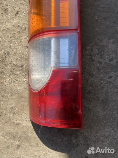 Правый фонарь рено кенго