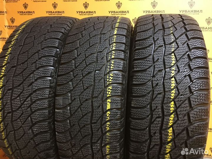 Viatti Bosco S/T V-526 215/55 R17 94T