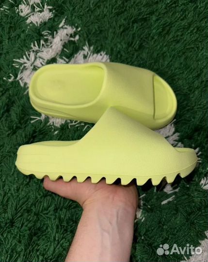 Adidas Yeezy Slide 