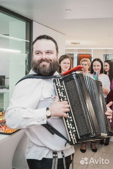 Певец Баянист Гармонист на мероприятие