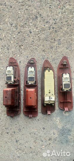 Блок управления стеклоподъемниками Land Cruiser