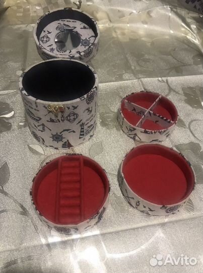 Шкатулка для украшений большая