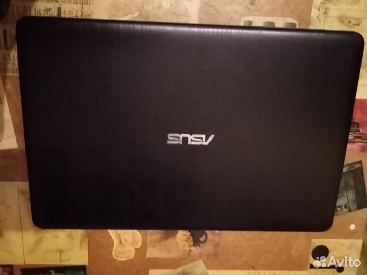 Ноутбук Asus D541N