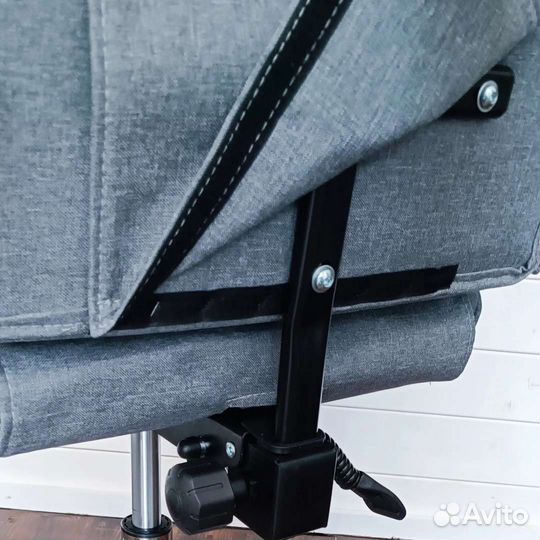 Компьютерное кресло с массажем grey m303