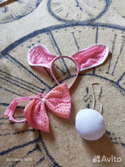 Карнавальные костюмы, короны для праздника