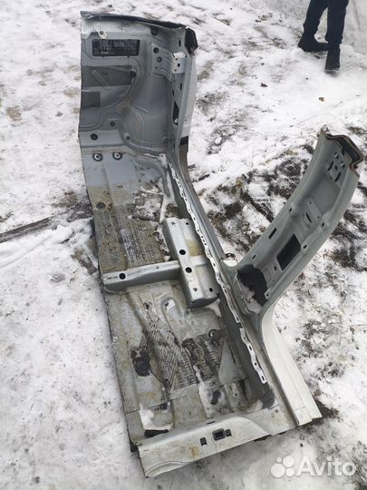 Порог правый volkswagen polo liftback 6 поколение