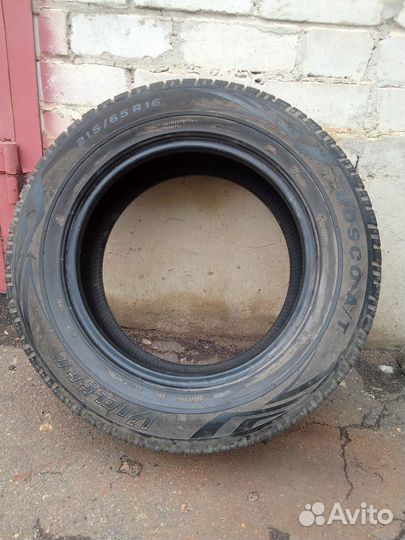 Viatti Strada Asimmetrico 215/60 R16 95V