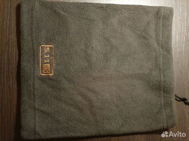 Комплект шапка и шарф новые