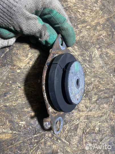 Подушка кпп двс левая рено лагуна 2