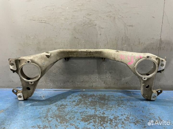 Подрамник передний Volkswagen Touareg GP