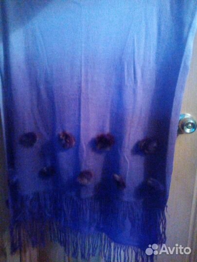 Шарф -палантин с шариками из норки