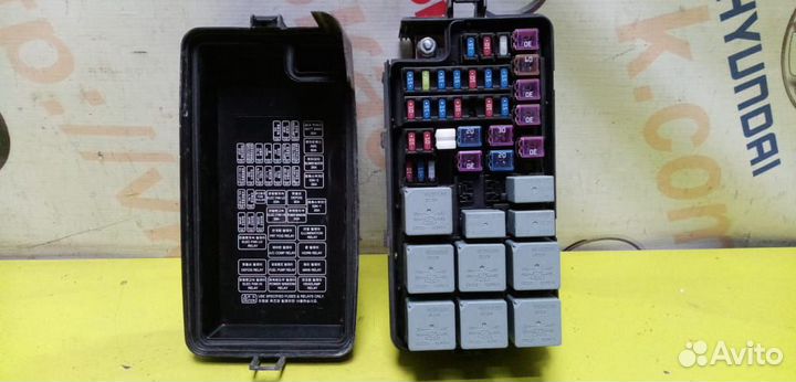 Блок предохранителей под капотом Лачетти