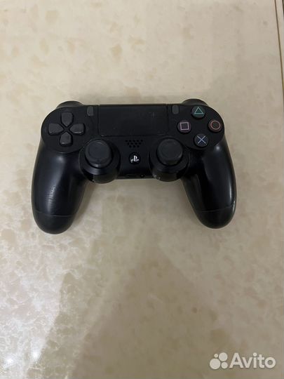 Sony playstation 4 +2 игры