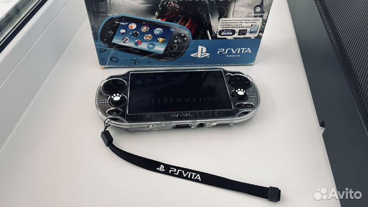 Sony PS Vita портативную игровую приставку продам