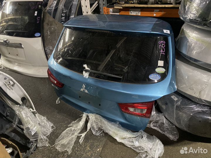 Крышка багажника Mitsubishi ASX