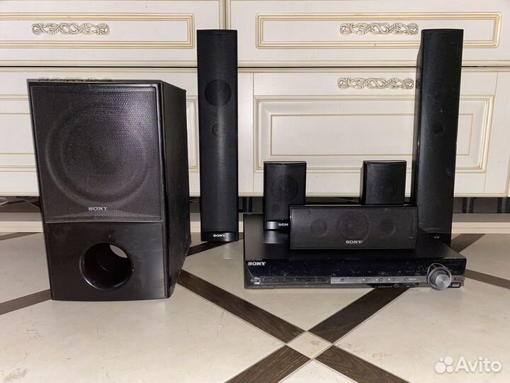 Домашний кинотеатр Sony DAV-DZ590M