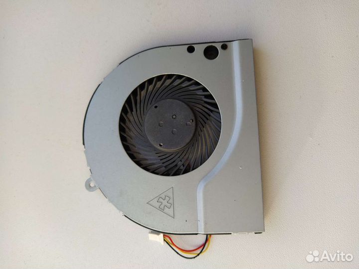 Новый вентилятор кулер турбина в ноутбук