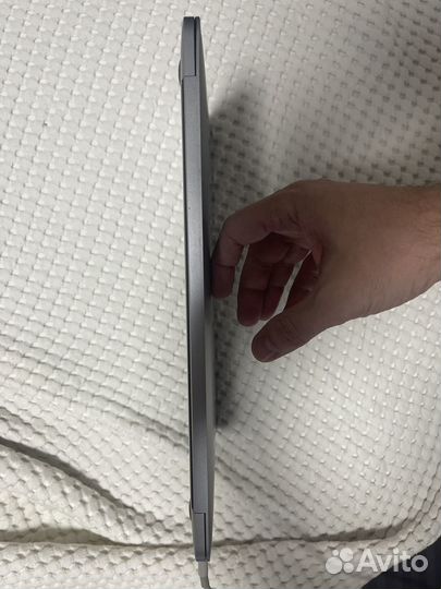 Apple MacBook Pro 13 i5 2.3/8/128Gb SG