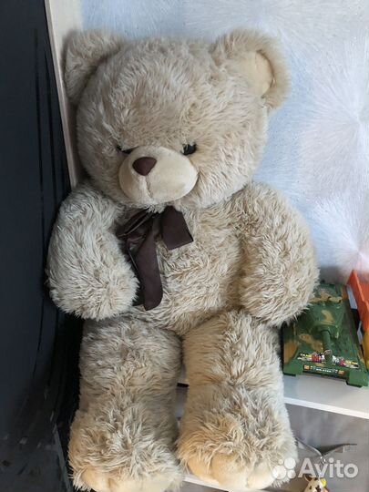Большие плюшевые медведи