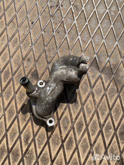 Тройник системы охлаждения nissan teana J32