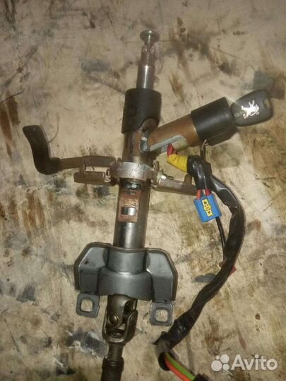 Замок зажигания с колонкой Peugeot 206 2001