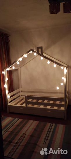 Кроватка-домик