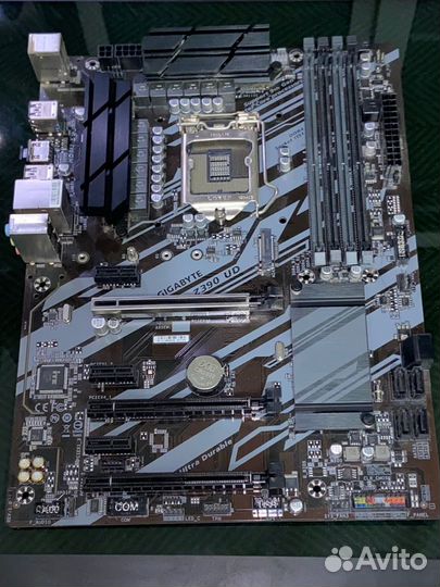 Материнская плата Gigabyte Z390 UD