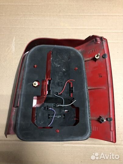 Фонарь задний левый Фольксваген В5 универсал