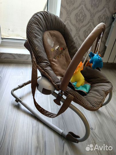 Шезлонг детский