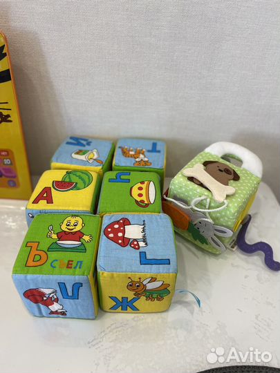 Развивающие игрушки пакетом