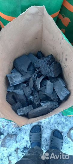 Уголь древесный в мешках
