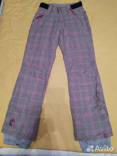 Горнолыжный сноубордический костюм