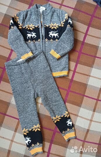 Костюм детский комбинезон свитер одежда
