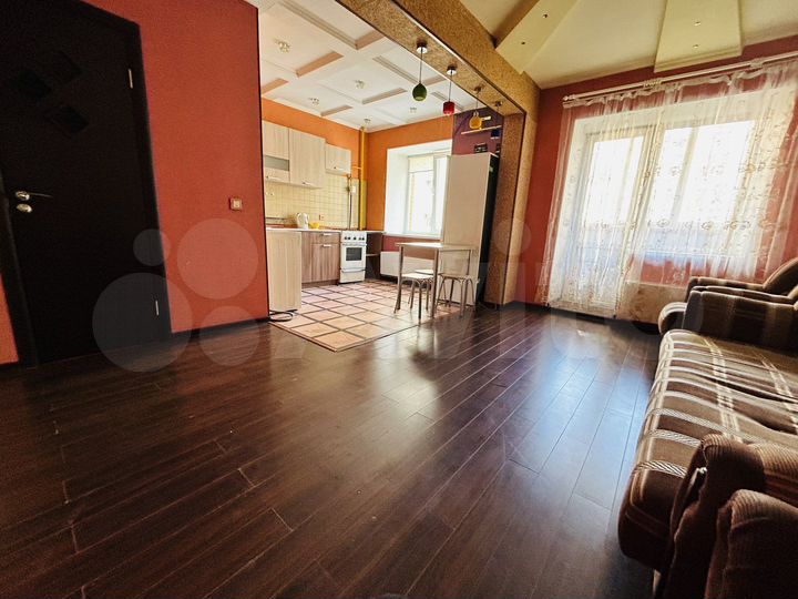 2-к. квартира, 48 м², 2/8 эт.